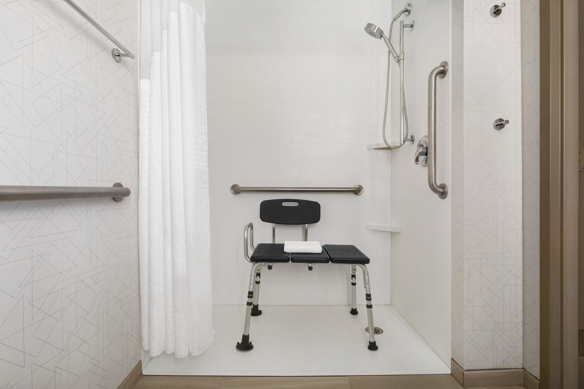 Express & Greenville-downtown By Ihg Greenville